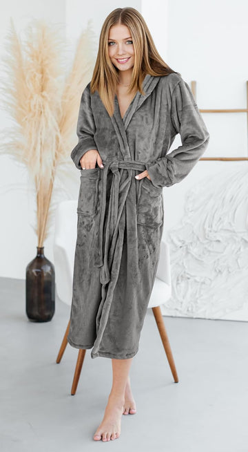 LIGHT GREY Unisex Soft Plush Fleece Hooded Bathrobe
