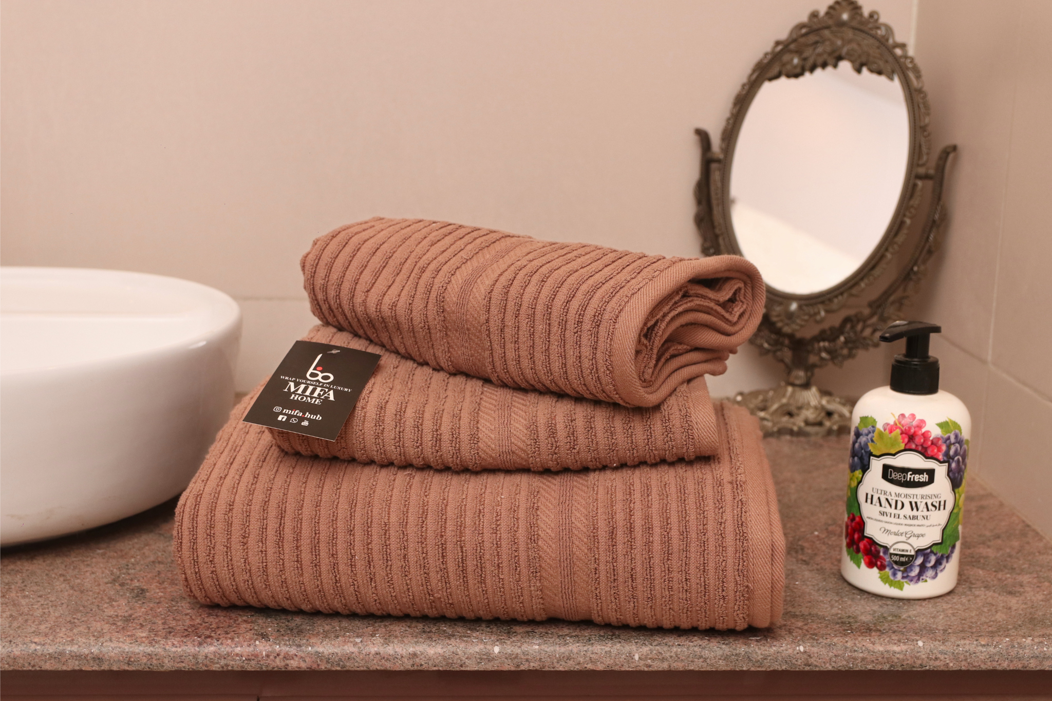 Brown Towel Set of 3 | 2 Hand Towels & 1 Bath Towel