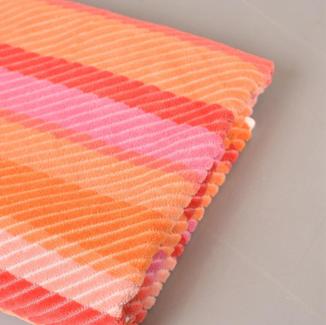 Yarn Dyed Stripped Bath Towel | 35 x 70 inches | Mifa Hub