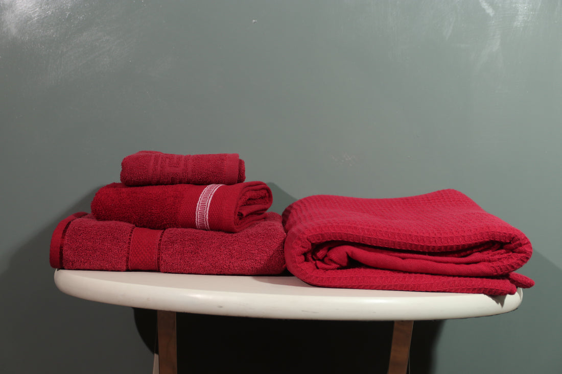 Mifa Wedding Set - RED Waffle Blanket & Premium Towels, Perfect Wedding Gift