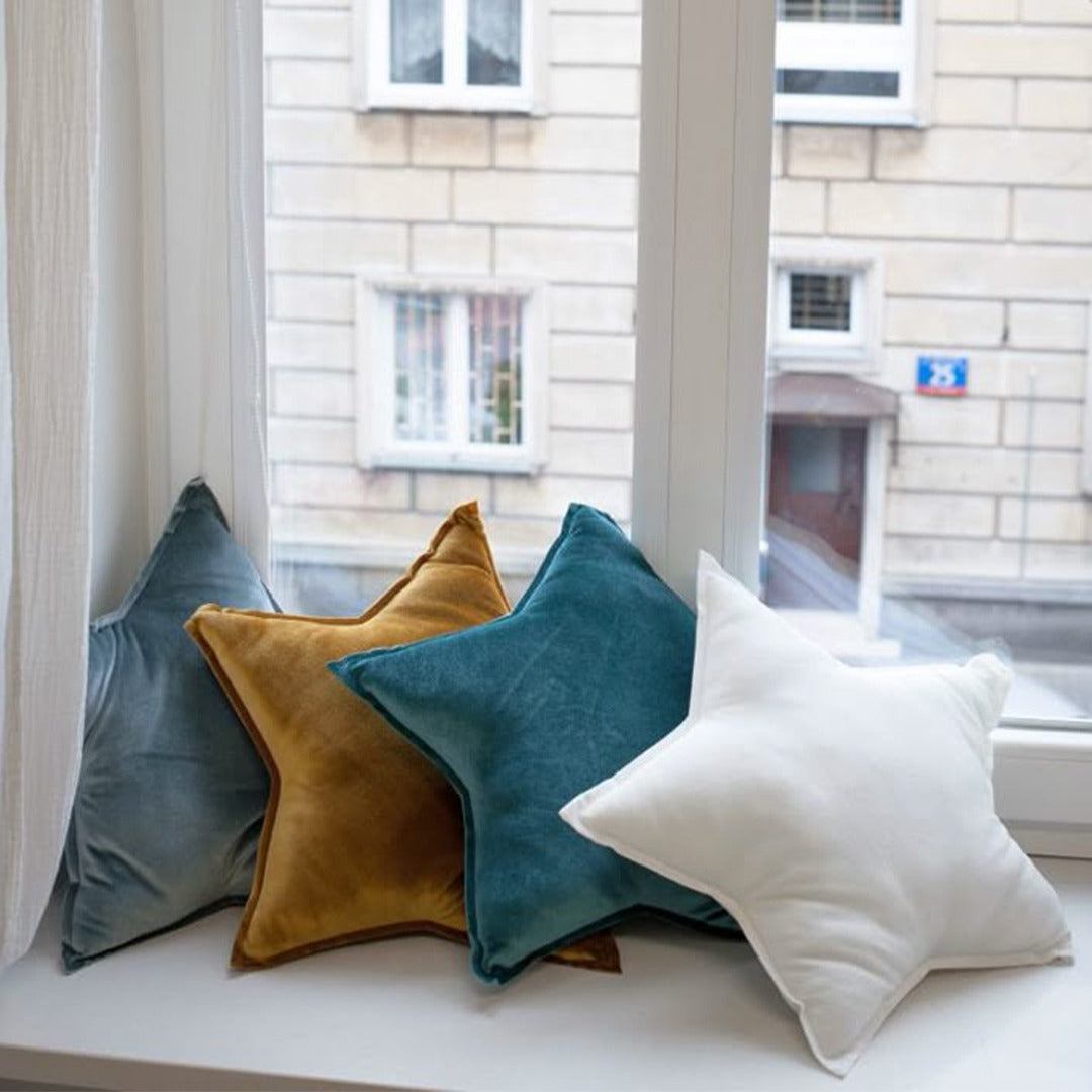Velvet Star cushion for home decoration 18x18 inches
